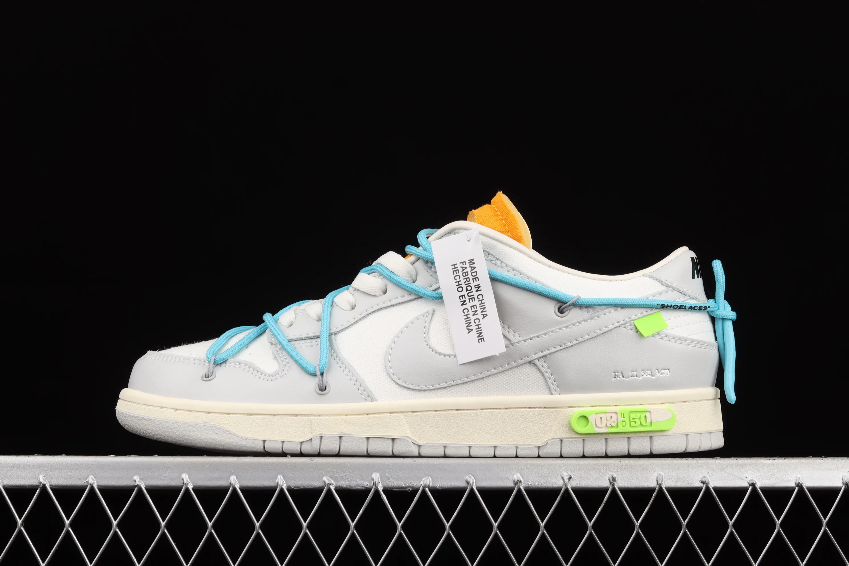 All Categories Nk SB Dunk Series Nk SB Dunk Low Low-top sneakers Cost-effective version OF x Nk Dunk Low "04 of 50" OW White Gray Casual Sports Skateboard Shoes DM1602-115
